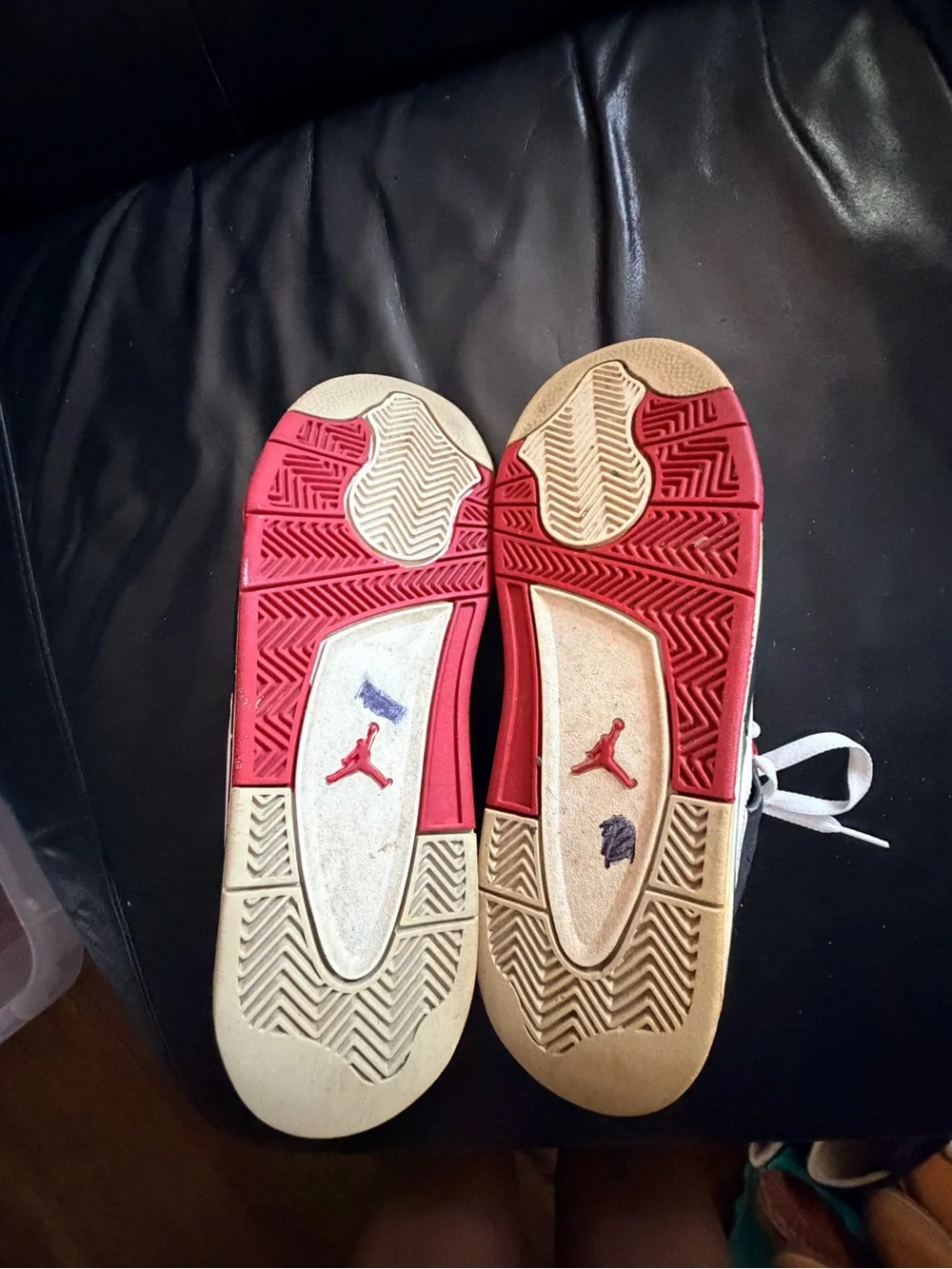 Jordan kids 4’s